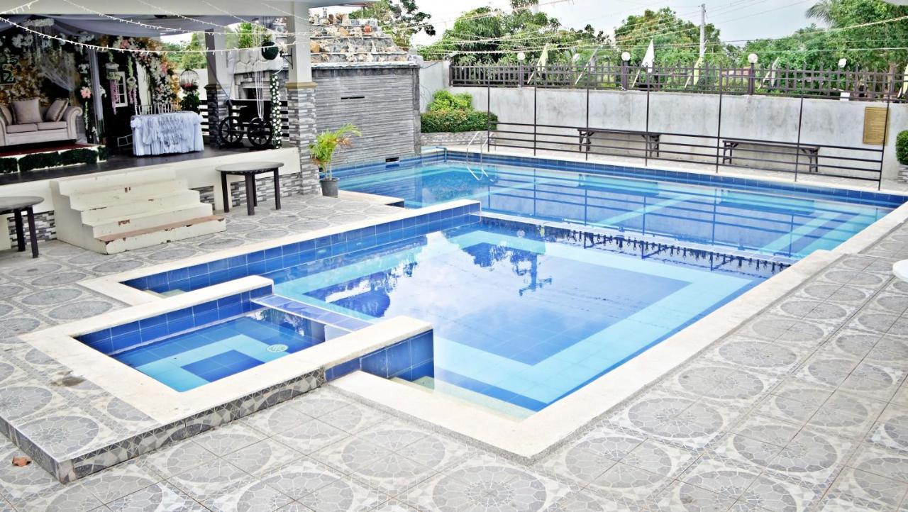 Villa Esmeralda Bryan'S Resort Hotel And Restaurant Palayan City Luaran gambar