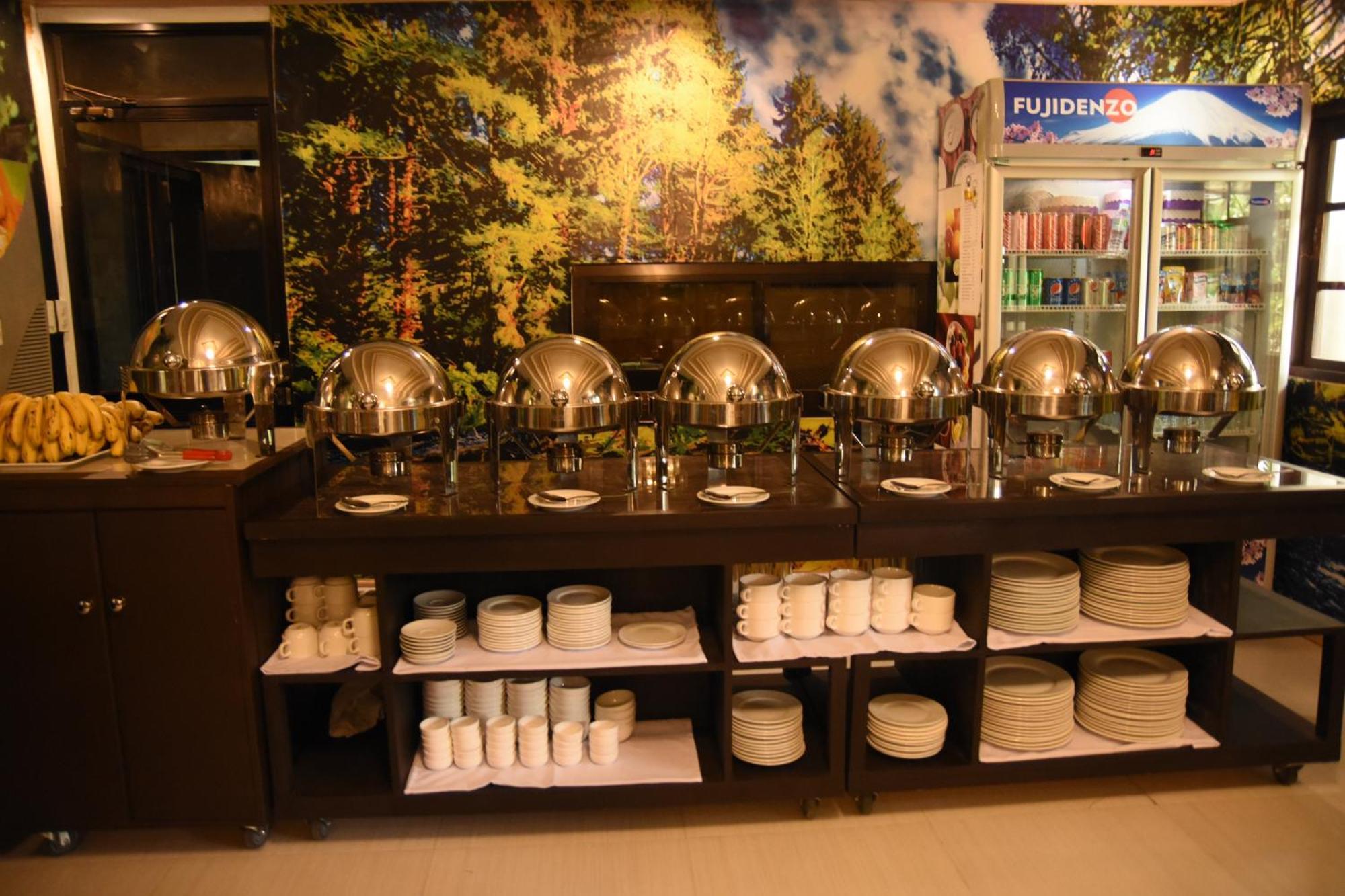 Villa Esmeralda Bryan'S Resort Hotel And Restaurant Palayan City Luaran gambar